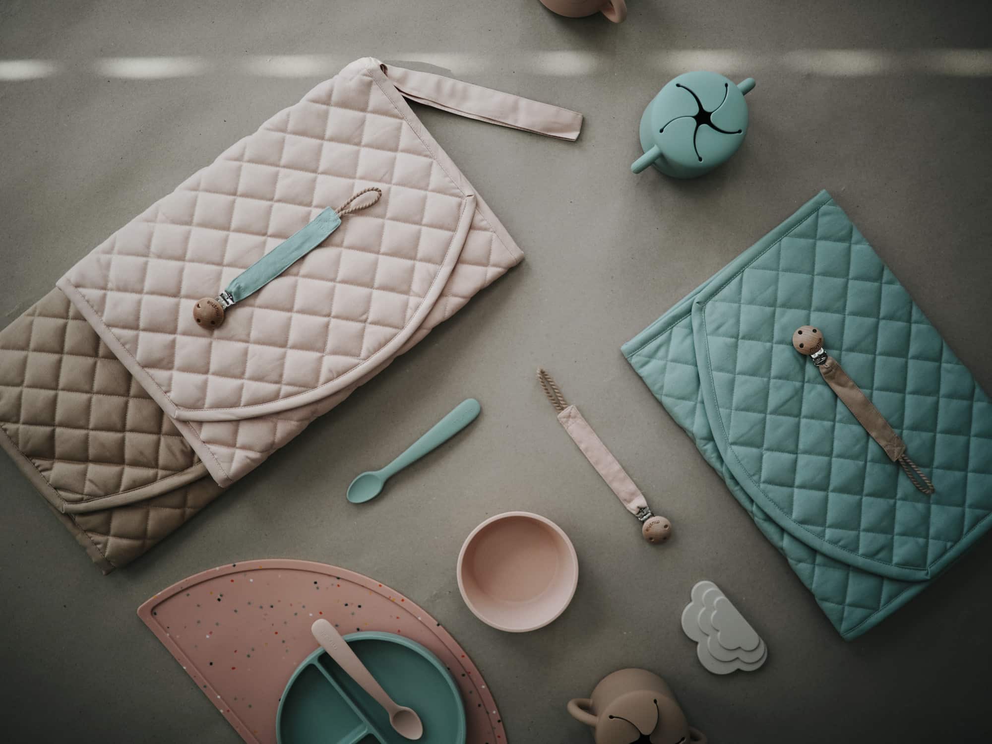 Mushie Portable Changing Pad in Cyprus