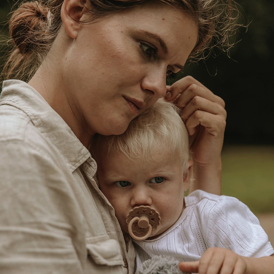 Differences between mother parenting styles