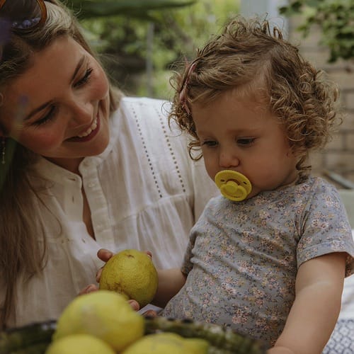 FRIGG Rope Sunflower pacifier